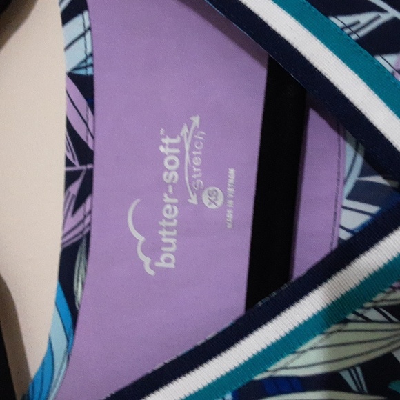 Butter Soft Medical Srubs Colorful  Patterned Women XS Bundle 4 - Picture 7 of 14